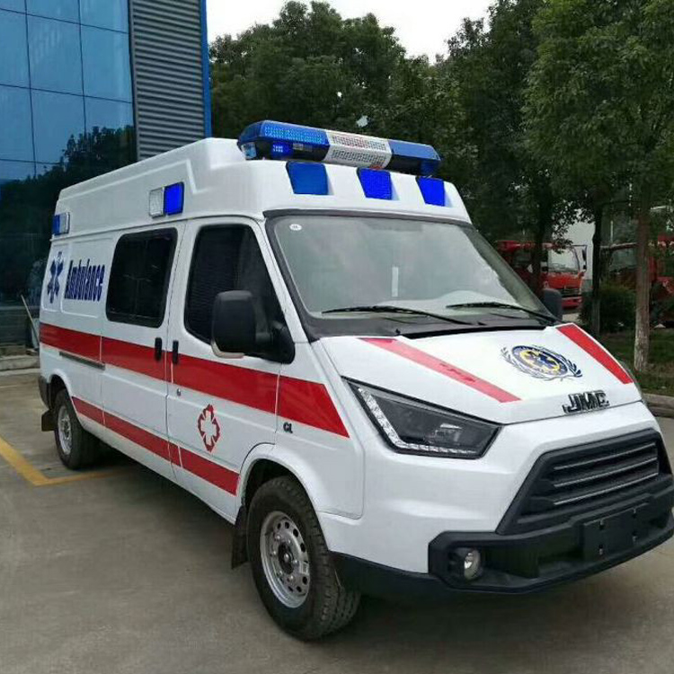 龙圩瘫痪租赁救护车转运 ——生命救助的紧急响应与专业保障