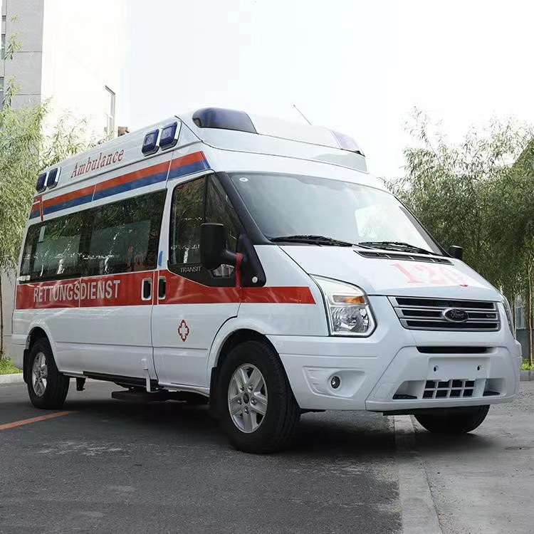 龙圩行动不便者长途救护车租赁：安全转运的核心注意事项​