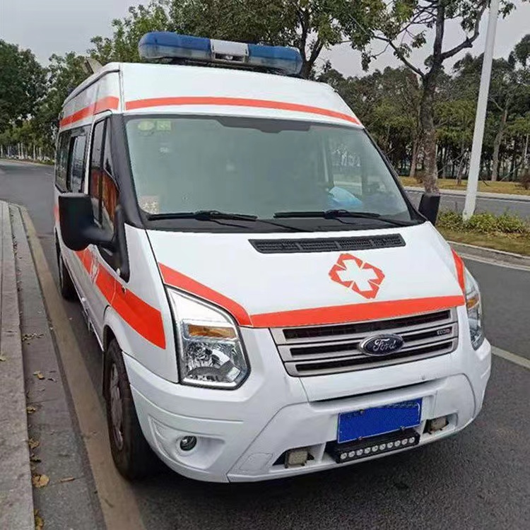 龙圩用途不同，救护车装备标准也不同